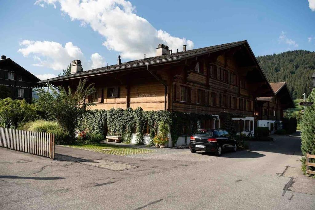 Cozy Place In Gstaad Center المظهر الخارجي الصورة